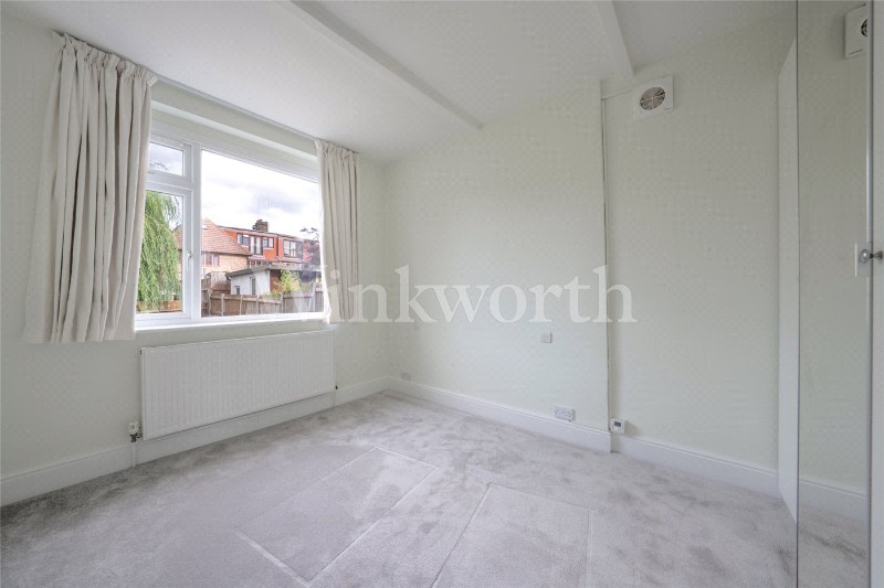 Templars Avenue, London, NW11
