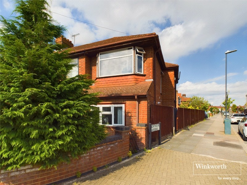 Northolme Gardens, Edgware, Middlesex, HA8