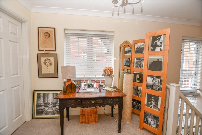 Harding Place, Wokingham, Berkshire, RG40