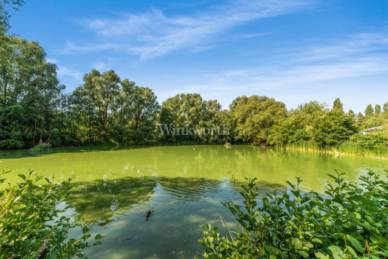 Creswell Drive, Beckenham, BR3