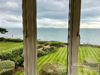 Cliff Drive, Christchurch, Dorset, BH23