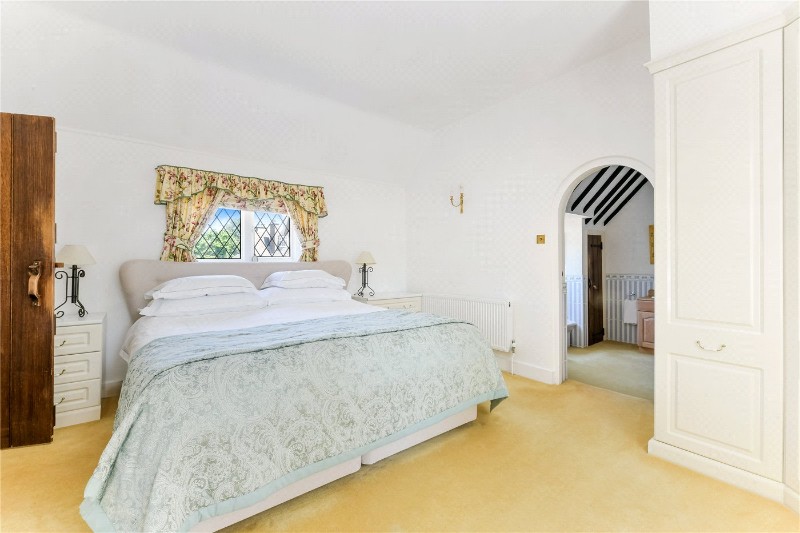 Rose Walk, Purley, CR8