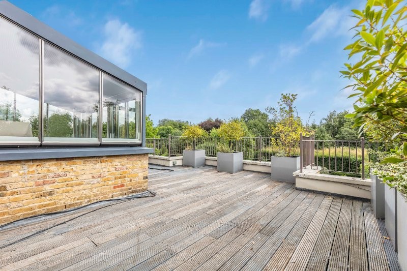 Castelnau, Barnes, London, SW13