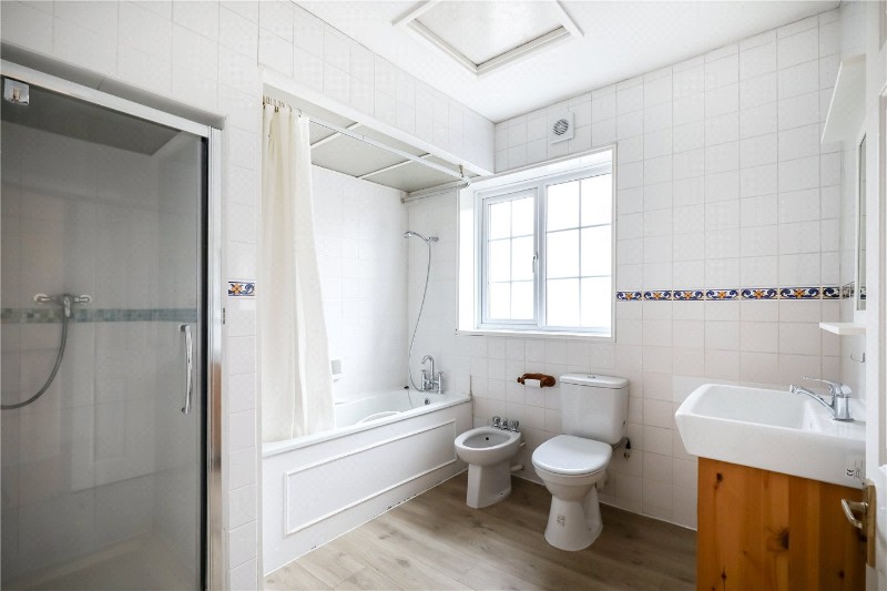 Rosemont Road, London, W3