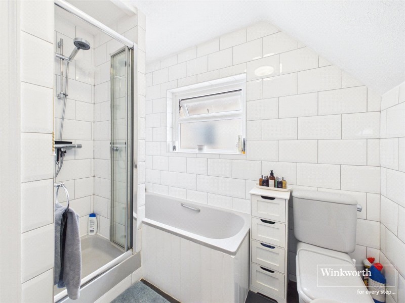 Sturgess Avenue, Hendon, London, NW4