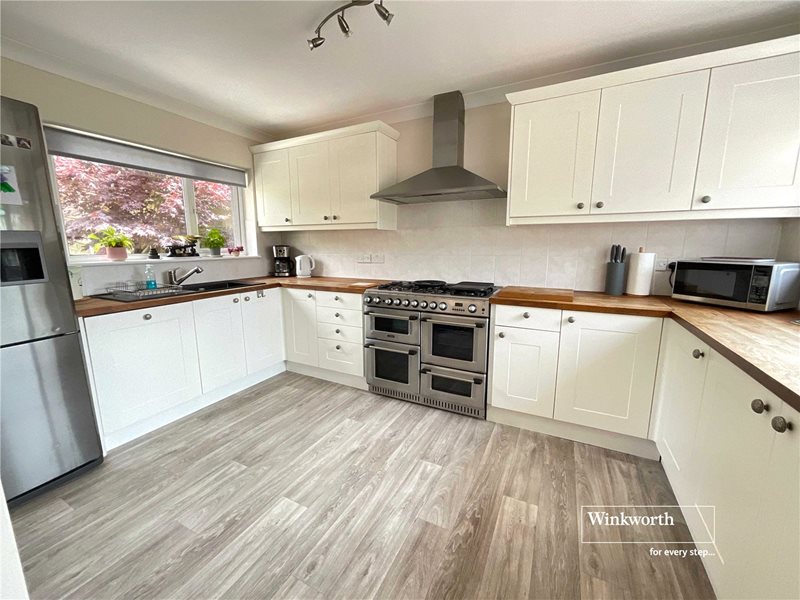 Manning Avenue, Highcliffe, Christchurch, BH23