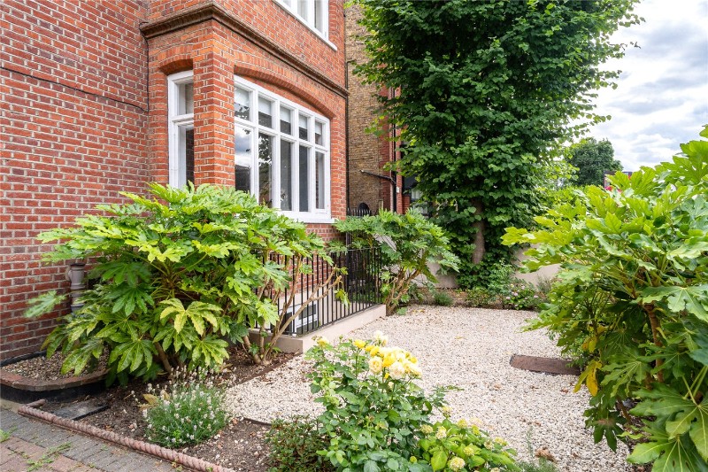 Lewin Road, London, SW16