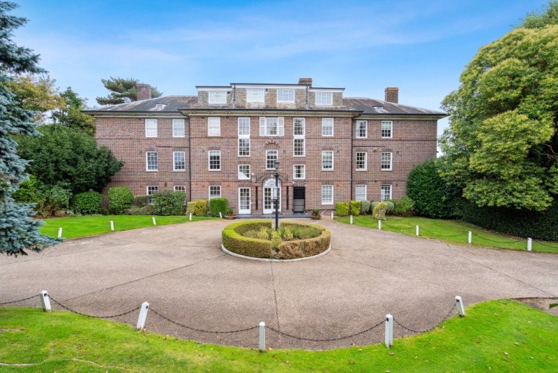 Park Lawn, Farnham Royal, Buckinghamshire, SL2