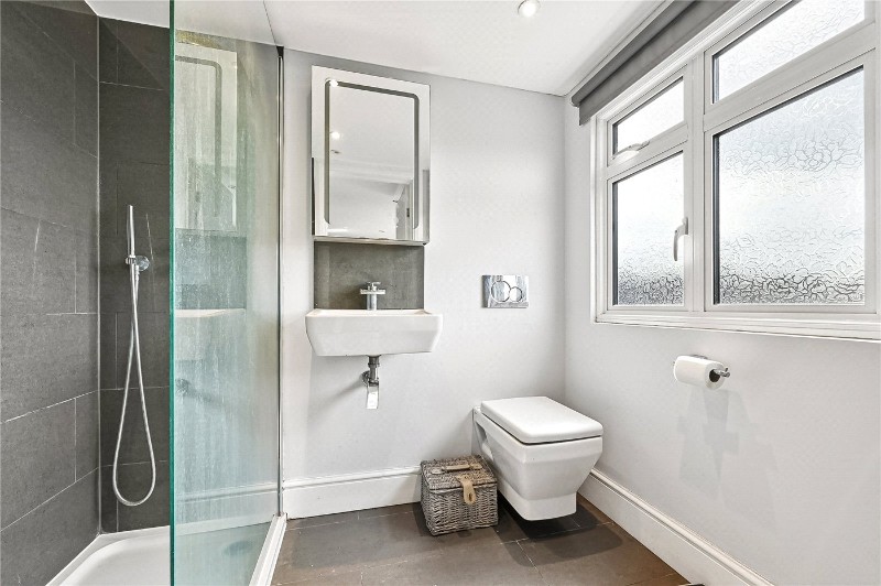Aviemore Way, Beckenham, BR3