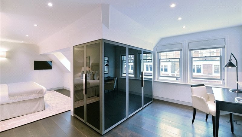 Duke Street, London, W1K