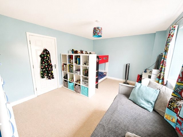 Ascot Close, Bourne, Lincolnshire, PE10