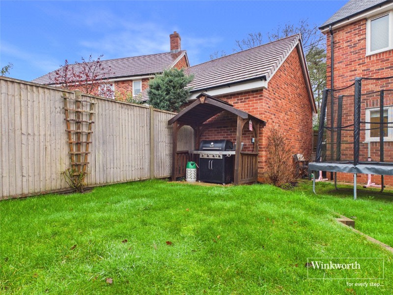 Honor Avenue, Burghfield Common, Reading, Berkshire, RG7