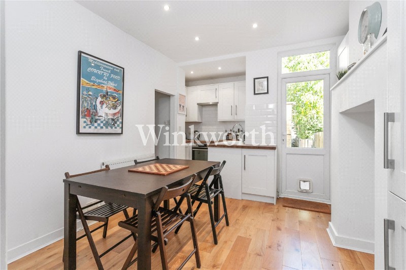 Park Avenue, London, N13