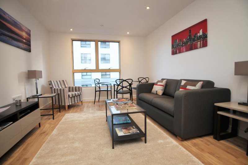 Hewitt, 40 Alfred Street, Reading, Berkshire, RG1