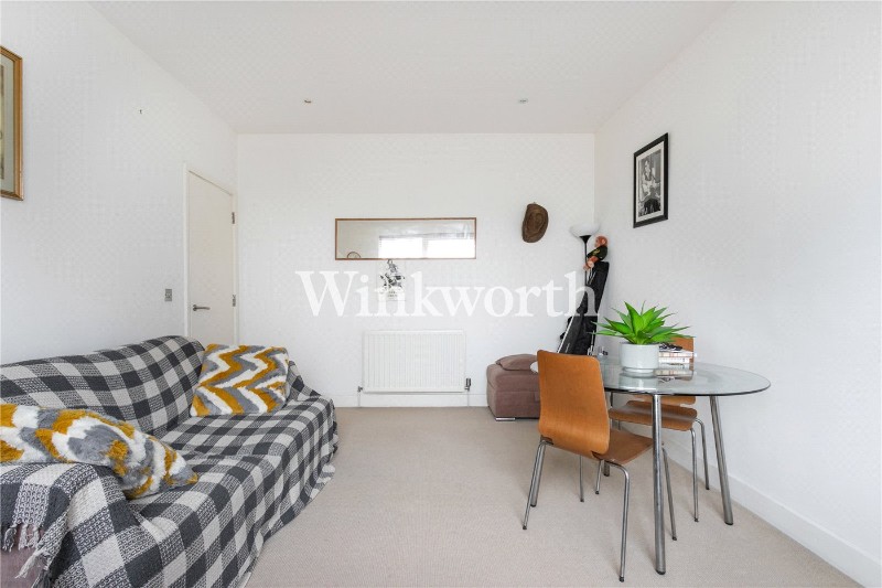 Douglas Road, London, N22