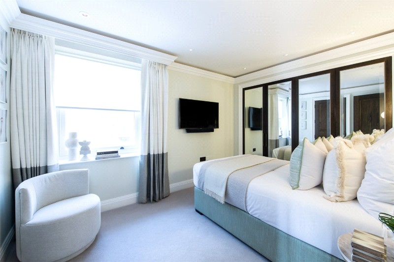 Prince Of Wales Terrace, Kensington, London, W8