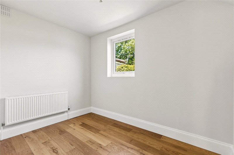 Crusoe Road, Mitcham, CR4