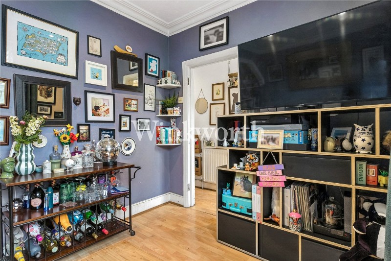 Kevelioc Road, London, N17
