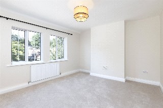 Gloucester Court, Kew Road, Kew, TW9
