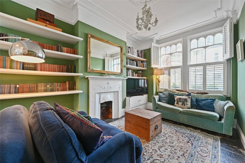 Thorpebank Road, London, W12