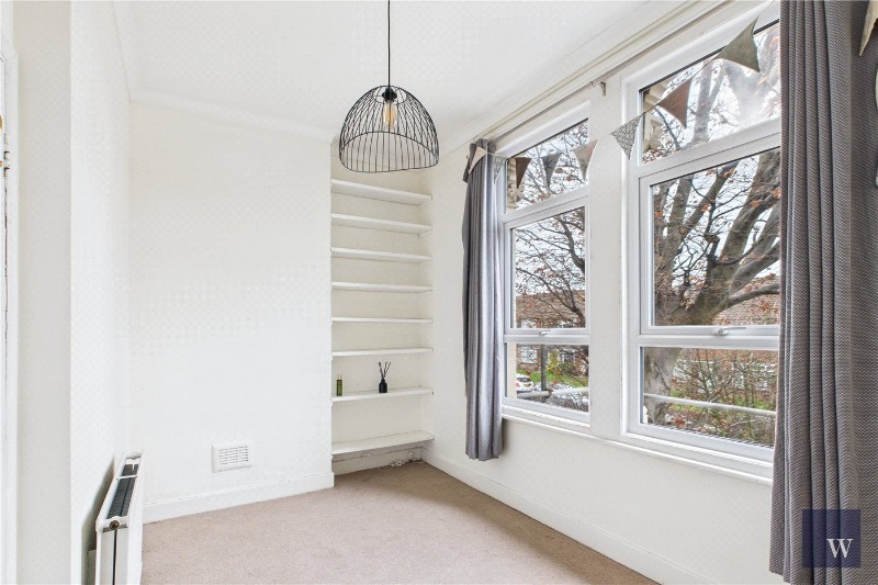 Kempshott Road, London, SW16