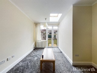 Cleveley Crescent, London, W5