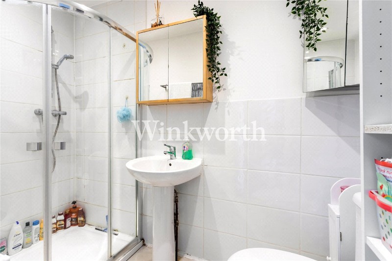 Sylvan Avenue, London, N22