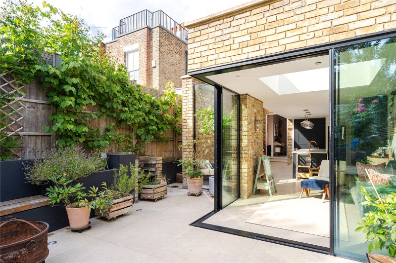 Hitherfield Road, London, SW16