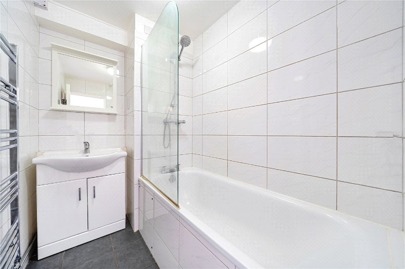 Priory Crescent, London, SE19