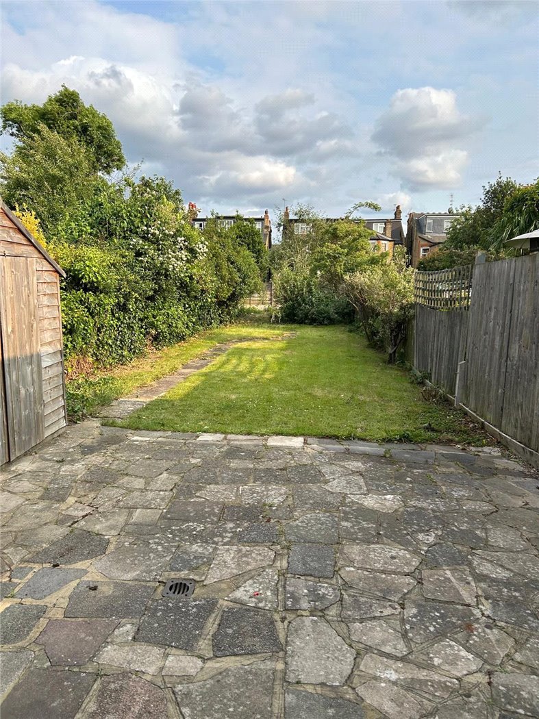 Oakfield Road, Southgate, London, N14