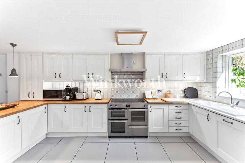 Westminster Drive, London, N13
