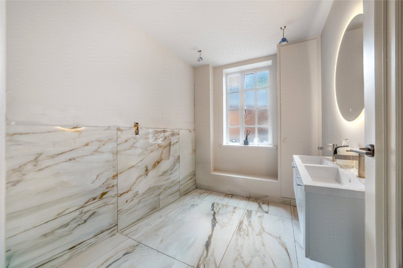 Cropthorne Court, 20-28 Maida Vale, Maida Vale, London, W9