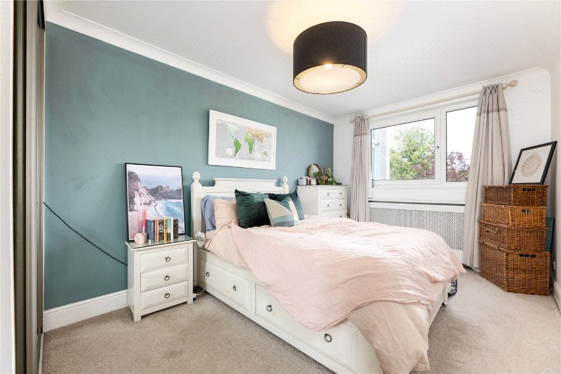 Viewfield Road, London, SW18