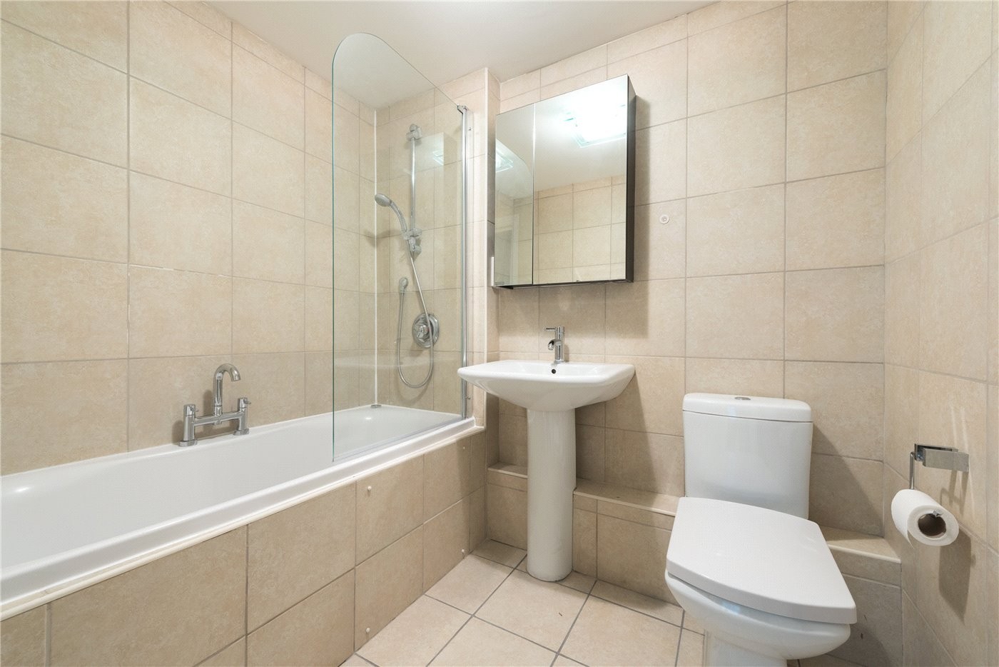 1 bedroom property to rent in Chatsworth Lodge, Bourne Place, London
