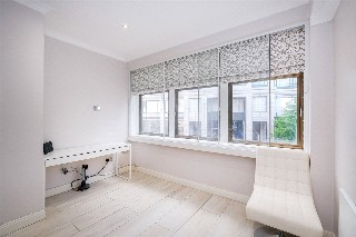 Bishopsgate, London, EC2M