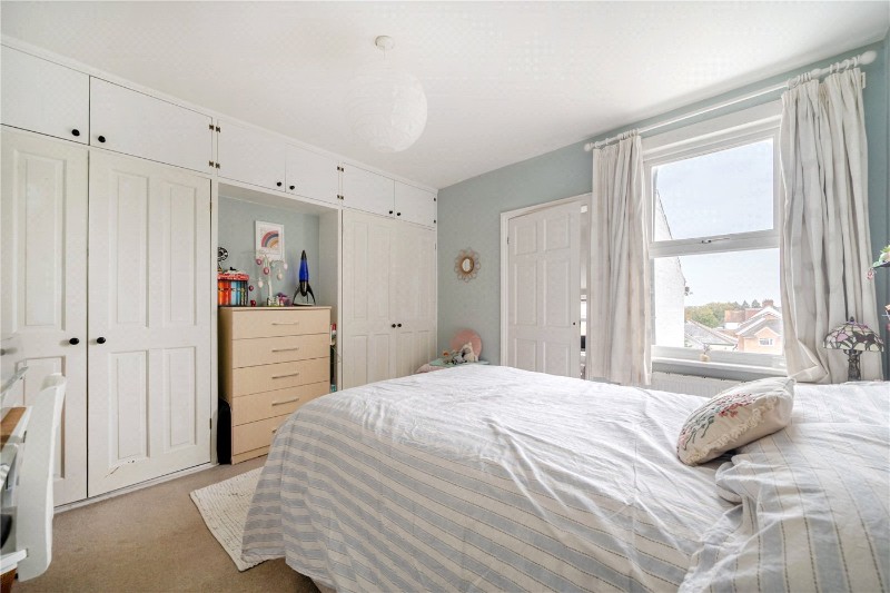 Hillside Lane, Farnham, Surrey, GU9