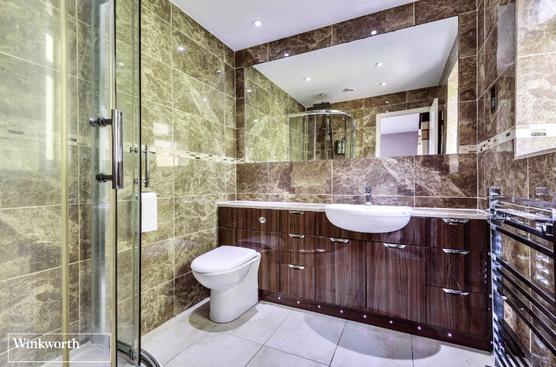 Broadhurst Grove, Lychpit, Basingstoke, Hampshire, RG24