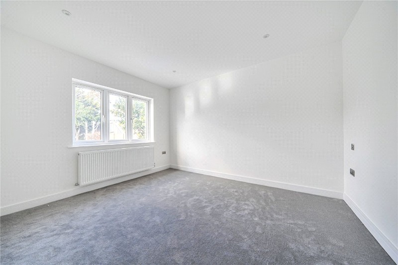 Highview Avenue, Edgware, HA8