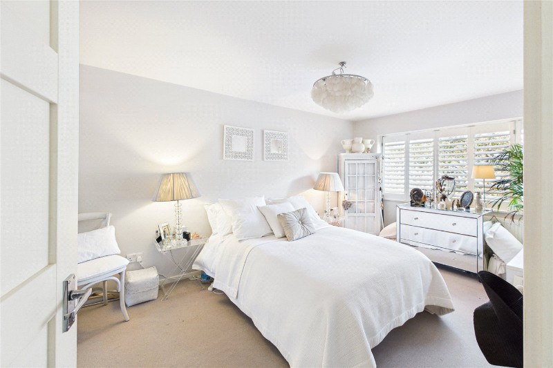 Cranbourne Close, London, SW16