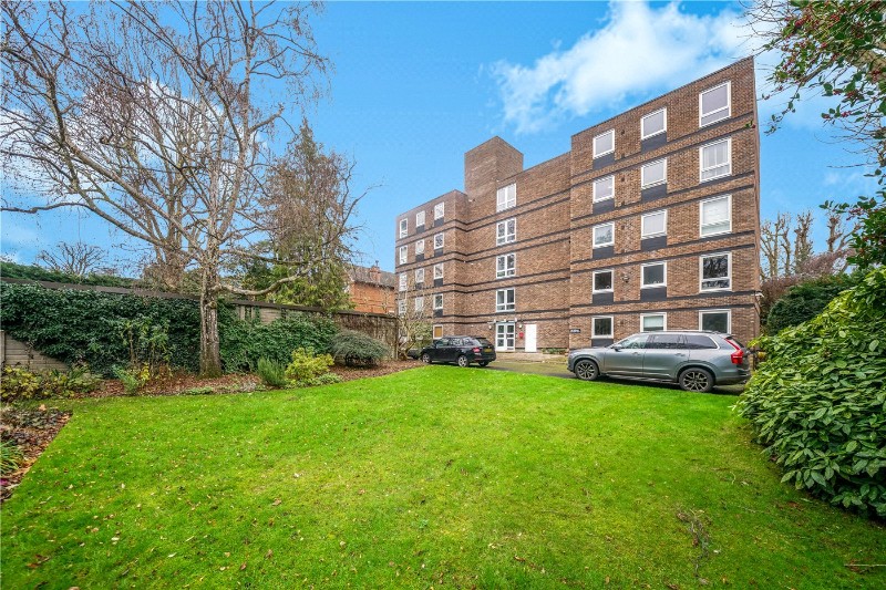 Broadlands Road, London, N6