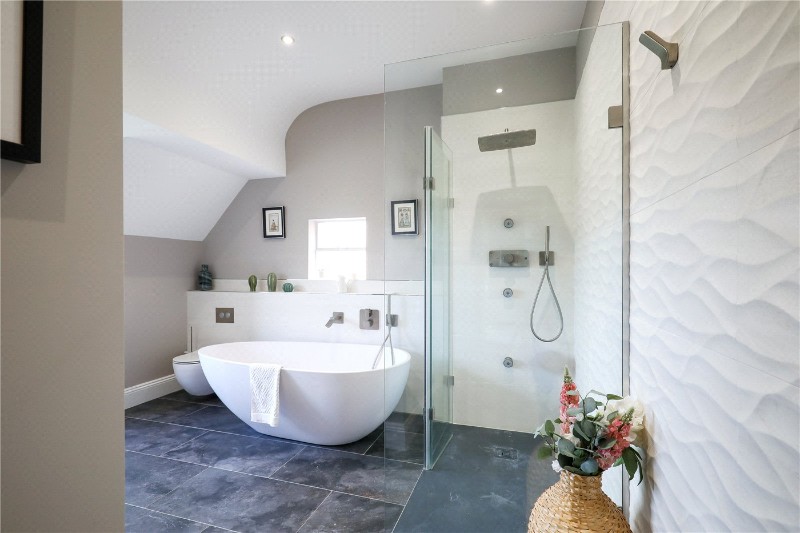 Woodfield Road, London, United Kingdom, W5