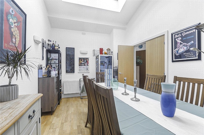 Farringdon Road, London, EC1M