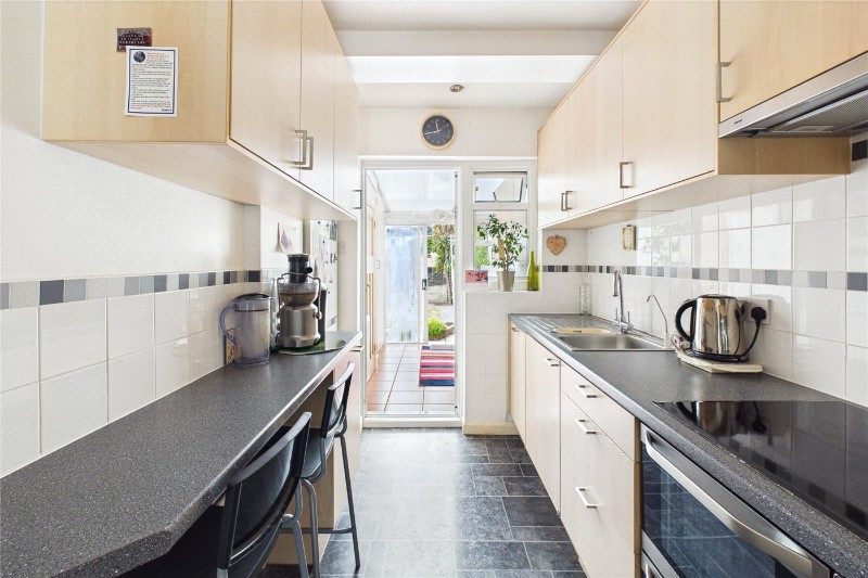Lyndhurst Avenue, London, SW16