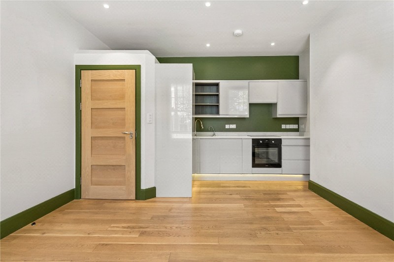 Forburg Road, London, N16