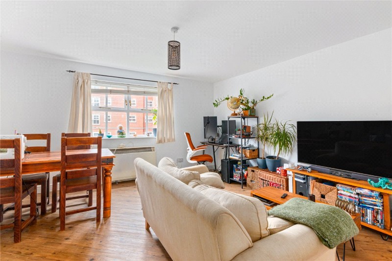 Lisle Close, Heritage Park, London, SW17