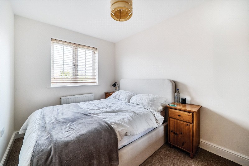 Towns End Gardens, Farnham, Surrey, GU9