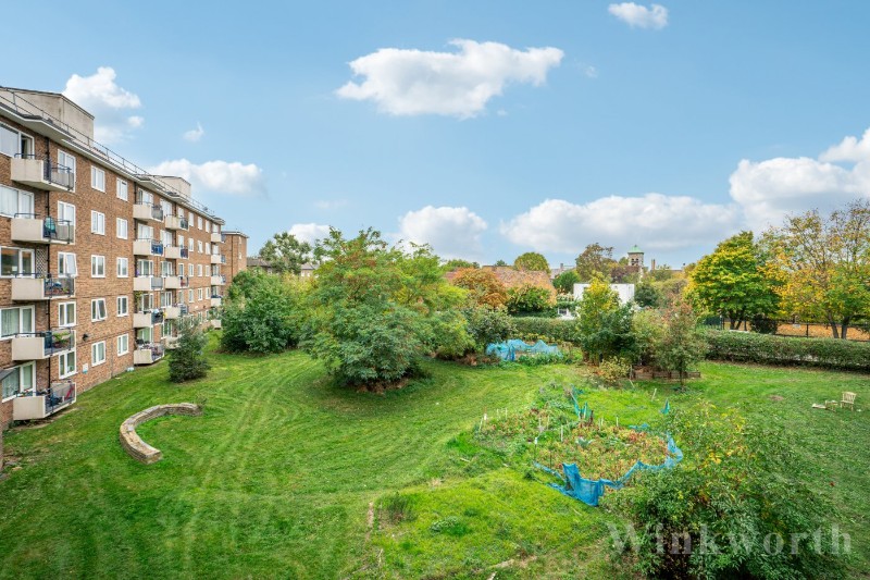 Flat 6, Caversham House, Friary Estate, London, SE15