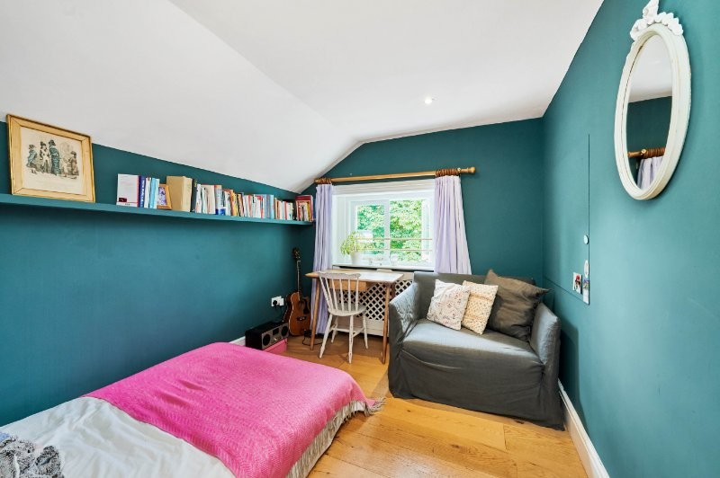 Lonsdale Road, Barnes, London, SW13