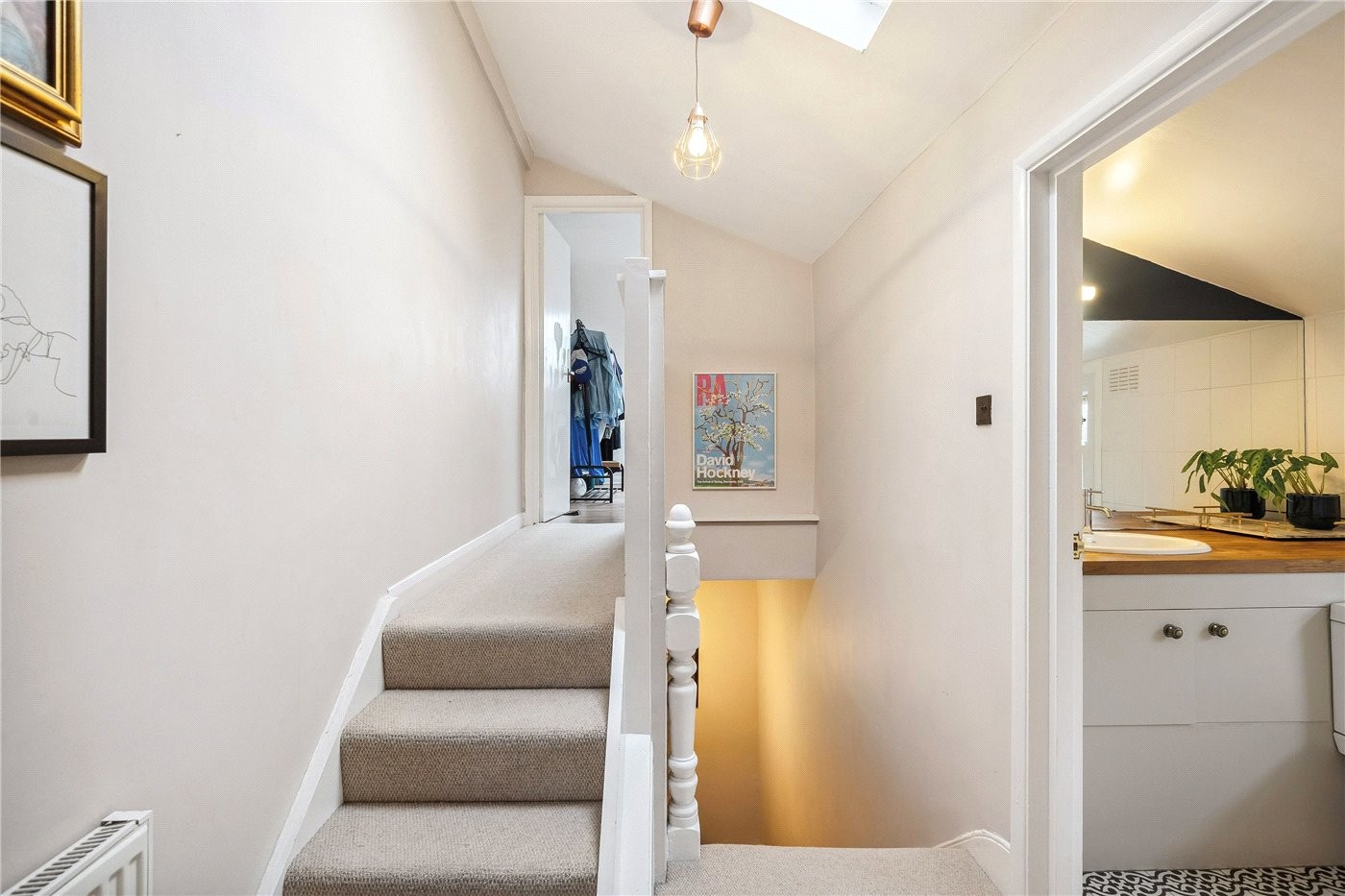 1 bedroom property for sale in Kingscourt Road, London, SW16 (Ref