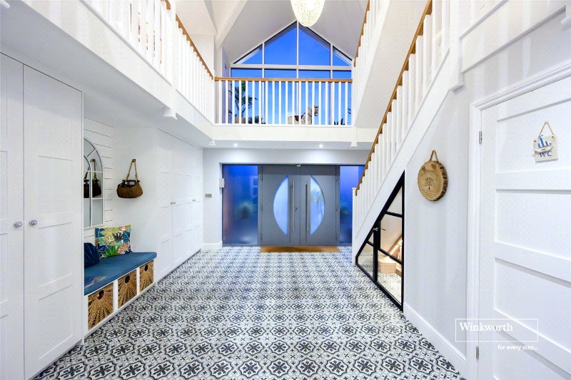 Bute Drive, Highcliffe, Christchurch, BH23